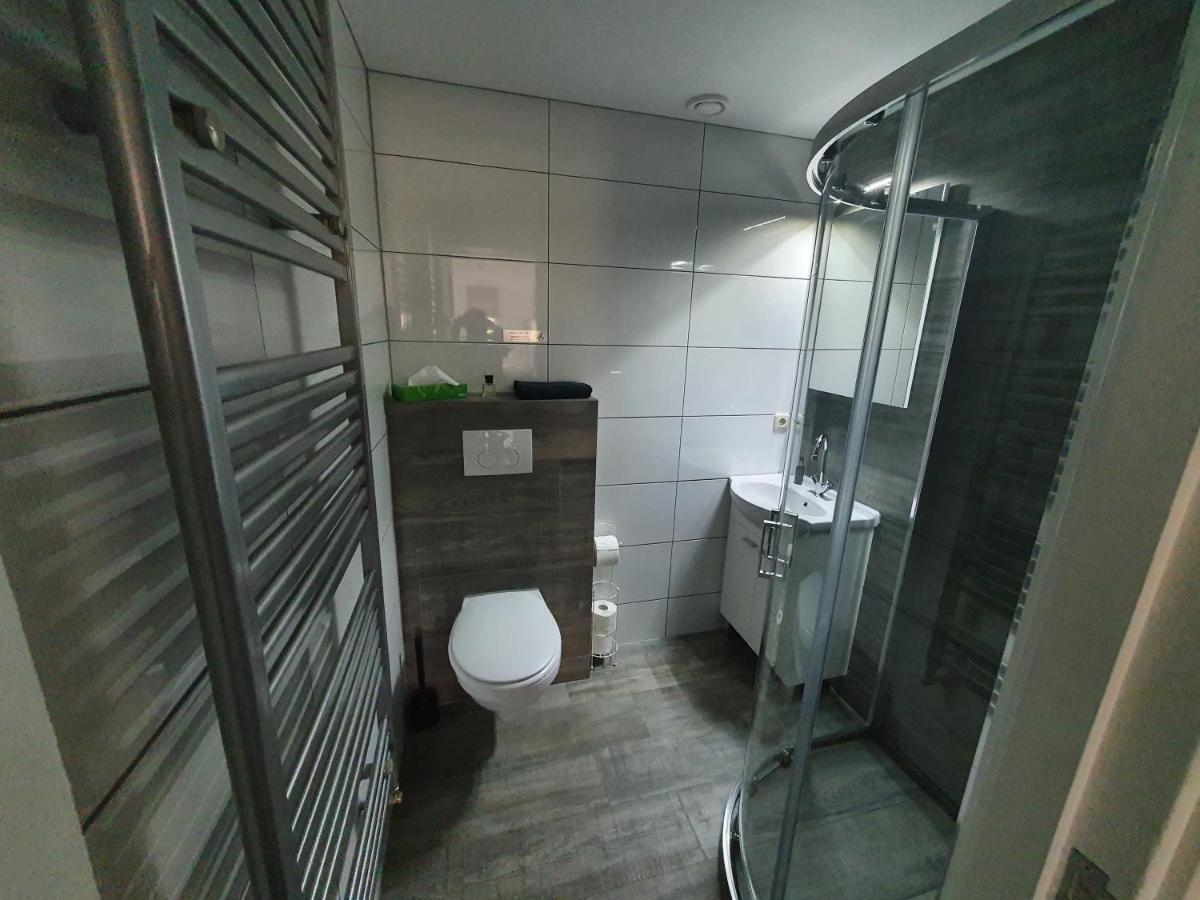 Cottage Geestmerambacht, Een Nieuw Vrijstaande Sfeervol En Landelijk Gelegen Vakantiewoning Koedijk Exteriér fotografie